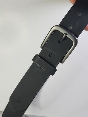 Timberland Black Men's Leather Belt with Gunmetal Buckle